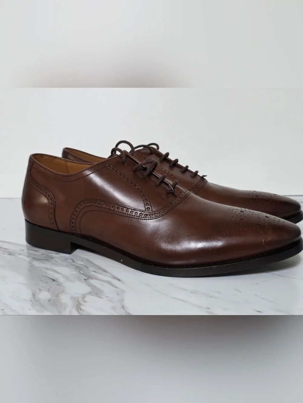 Allen Edmonds Brown Leather Oxford with Brogue Detailing